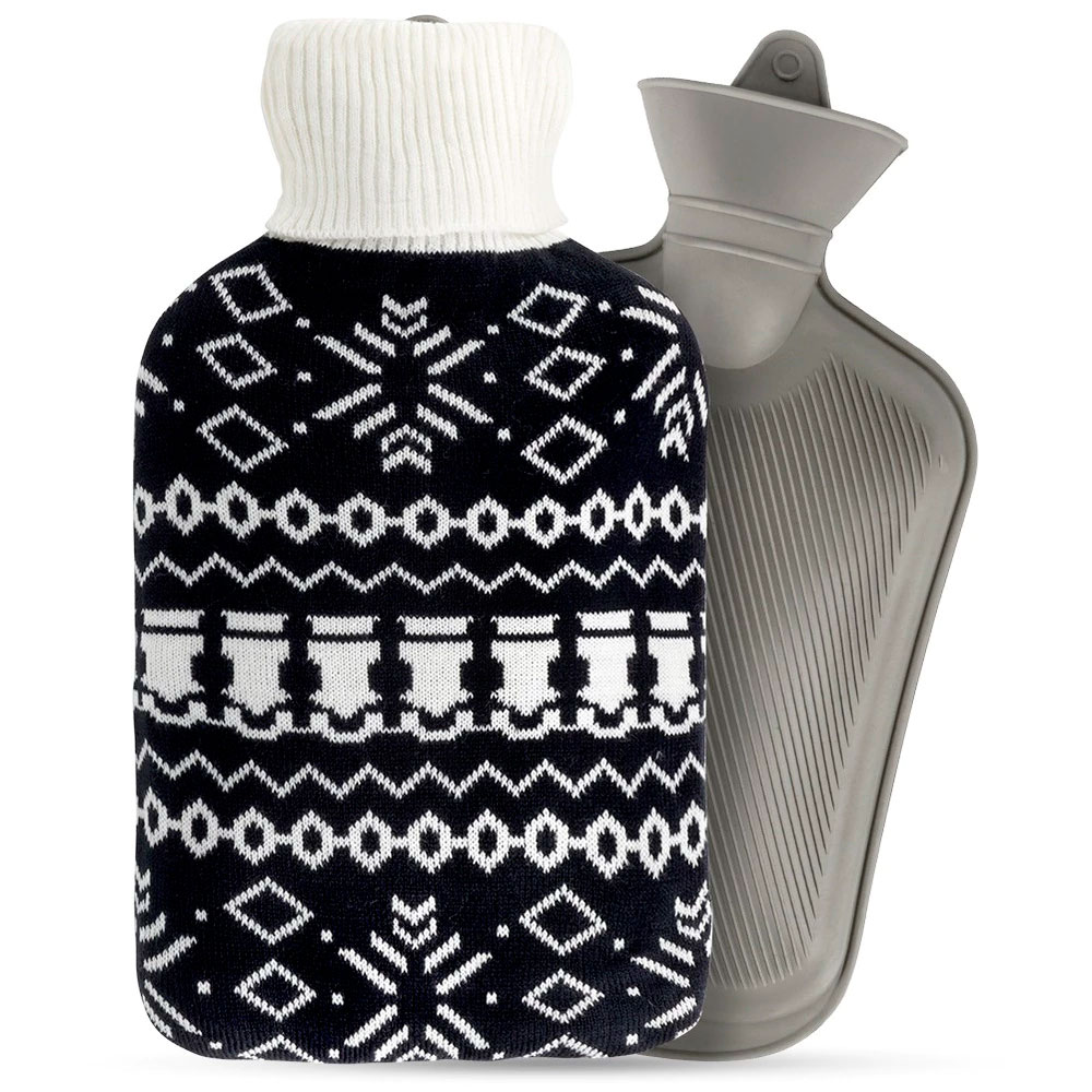 VILDE Wärmflasche 1,8 L mit gestricktem Bezug nordisches Design und langanhaltende Wärme