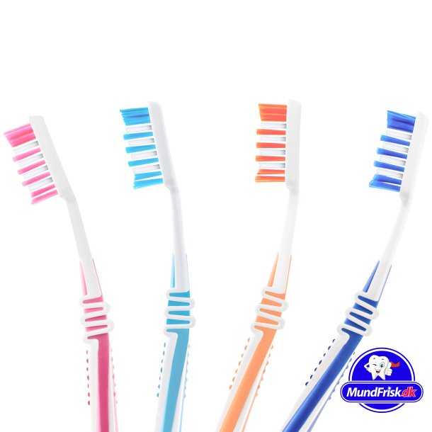 Aquafresh Tandbrste Flex Zone Dynamic HARD