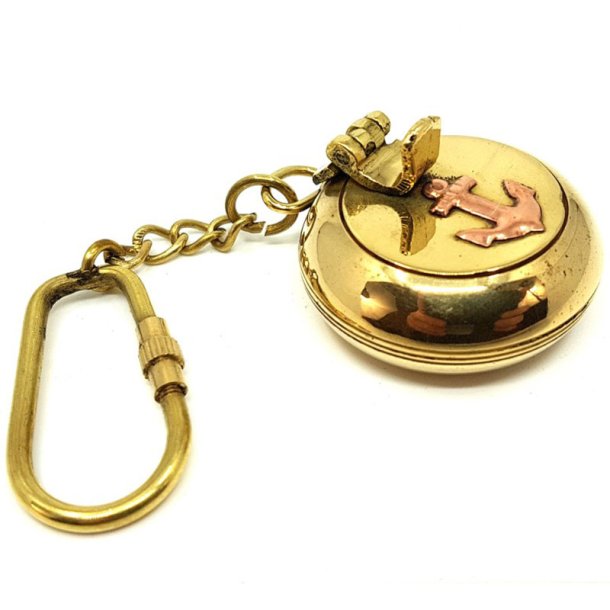 Taschenaschenbecher. Anker-Karabinerhaken aus Messing