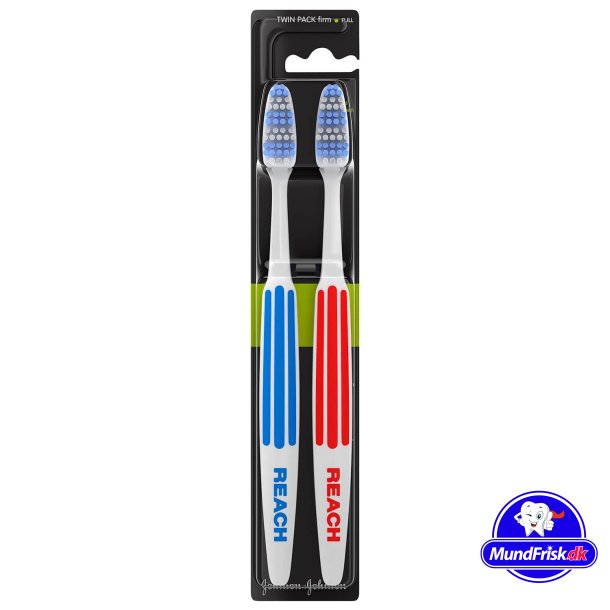 Listerine Tandbrster 2 stk HRD Reach Firm Interdental