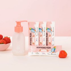 Naturlig barntandkrm Pimpant Jordgubbspumpflaska + 4 pfyllningar