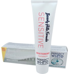 Hydroxyapatit Tandpasta BEVERLY HILLS FORMULA Sensitive Whitening 100 ml.