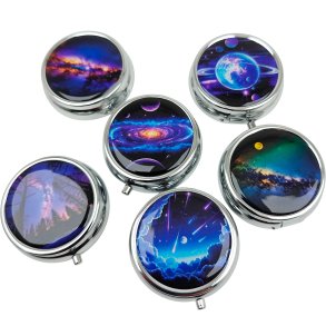 Pilleske Rund Metal Astro Motiver Etui Med 3 Rum