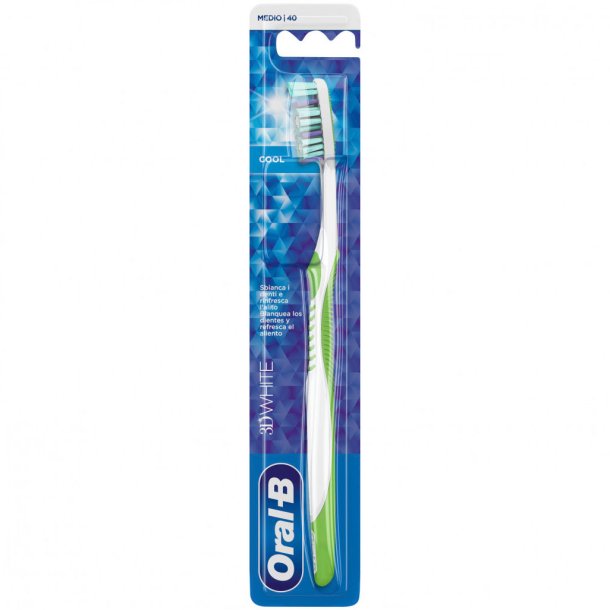 Oral-B Tandbrste 3D White Cool Medium 40