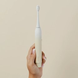 Lucent Prism Sonic Eltandborste Vanilla Cream � Intelligent sonisk reng�ring med automatisk start och trycksensor