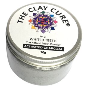 The Clay Cure No. 3 Activated Charcoal tannkrempulver med xylitol (70 g)