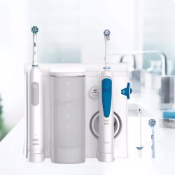 Oral-B Pro 1 Brosse � dents + Hydropulseur Series 1 Oxyjet Center