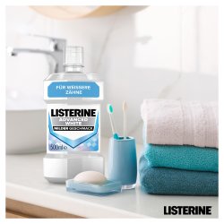 Listerine Advanced White Mild Munnvann 500 ml.