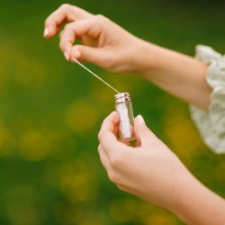 Naturlig Silke Tandtrd THE WASTE LESS SHOP 27 mtr. + Glasdispenser