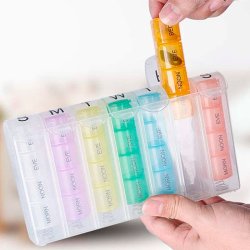 Ugentlig pille�ske med farvekodede dagsrum � nem, sikker og overskuelig medicinh�ndtering