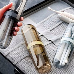 Transparent Rejse-etui til tandb�rste og tandpasta � hygiejnisk, kompakt og stilrent