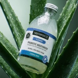 Kopi af Naturlig Probiotisk Mundskyl TRUTHPASTE Strong Mint (300 ml.)