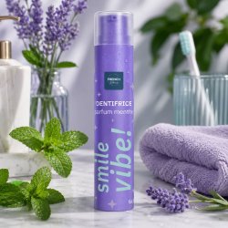 Smile Vibe! Spearmint Gourmet Tandpasta Spray 60 ml � Frisse adem en effectieve mondverzorging in een praktische verpakking