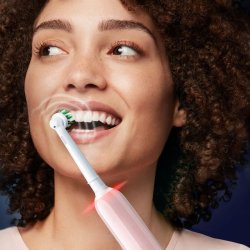 Oral-B Pro 3 3000 PINK Eltandbrste + Ekstra Brstehoved
