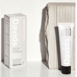 Natural Whitening Toothpaste DAVIDS Charcoal+Peppermint 50g