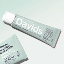 Natural Whitening Tannkrem DAVIDS Premium Fresh Breath 50g