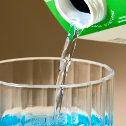 Munvatten med naturligt fluor THE HUMBLE Co. Fresh Mint Tetrapak 500 ml.