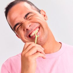 B�rekraftige Flosserb�yler 80 stk. GRIN Hydroxyapatite Apple Flavoured Floss Pick