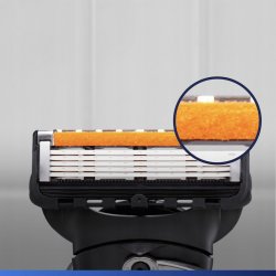 GILLETTE ProGlide UEFA Champions League Toalettveske + Barberskraber + 4 Barberblader + Fusion5 Barberskum