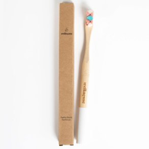 WELLNESSE Feather Bristle Bambus Tandb�rste Ultra Soft