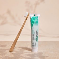 Apeiron Aurom�re Herbal Toothpaste � Fluorfri ayurvedisk urtetannkrem med 24 planteekstrakter (75 ml)