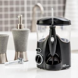 Waterpik Ultra WF-112 Munddusche schwarz mit 10 Druckstufen und 6 Aufs�tzen