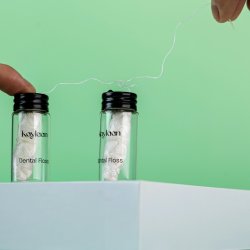 Kaylaan plantebaseret tandtr�d med candelillavoks (30 mtr.) i genopfyldelig glasbeholder
