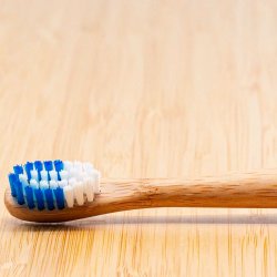 Dental Delight Bambusbrstehoder for Philips elektriske tannbrster