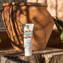 Ekologisk barntandkrm Bioseptyl Strawberry