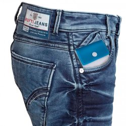 Taschenaschenbecher aus Aluminium und Pappe