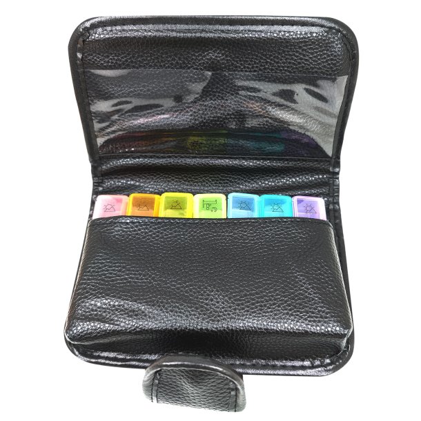 Pillebokser i veske imitert skinn 28 rom Ukentlig dosering