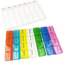 Pilleboks farge 7 pillebokser med 4 rom