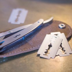 Shavette Big Moustache Grey Barberkniv