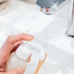 Naturlig tandkrm Pimpant Mint Pumpflaska + 4 pfyllningar