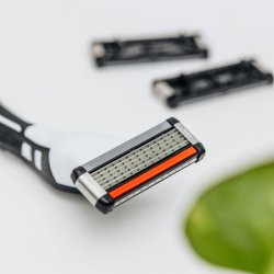 BIC Hybrid Flex 5 rakhyvel + 2 rakblad