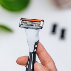 BIC Hybrid Flex 5 rakhyvel + 2 rakblad