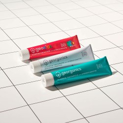 Naturlig Hydroxyapatit tandkrm GEORGANICS aktivt Charcoal och fluor 75 ml