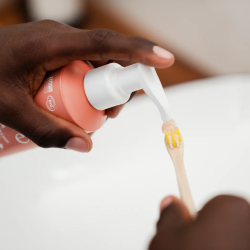 Naturlig barntandkrm ENDRO Red br Fluorid Aluminiumbehllare med pump 175 g