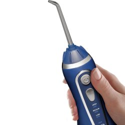 Waterpik Cordless Advanced 2.0 kabellose Munddusche blau mit 3 Druckstufen