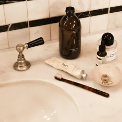 Hydroxyapatit &amp; Xylitol Mundskyl LARO Active � Wild Mint, Lemon &amp; Bergamot (500 ml.)