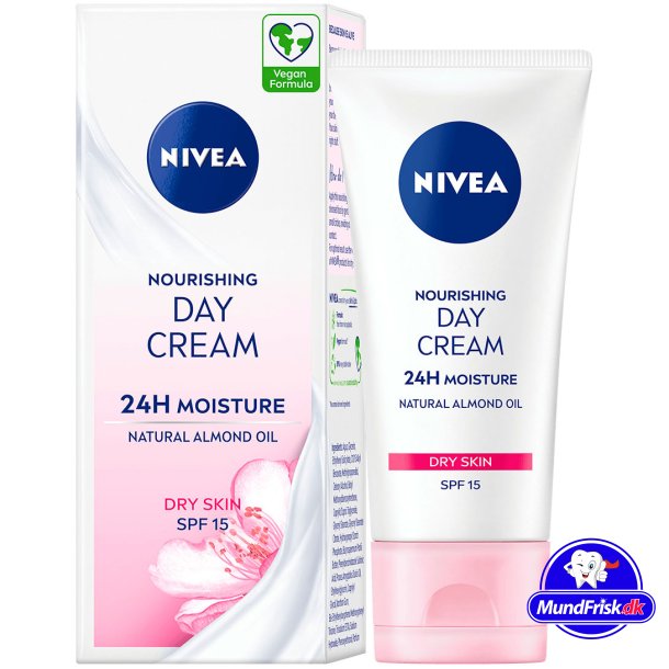 NIVEA Refreshing Day Cream 15 SPF Dry Skin 50 ml