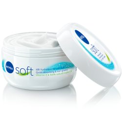 Nivea Soft Moisturizer Vitamin E & Natural Jojoba Oil 300 ml
