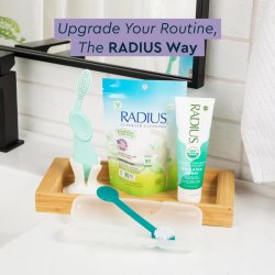 Radius Microridge � Kombinierte Zungenb�rste und Zungenschaber mit Reiseetui