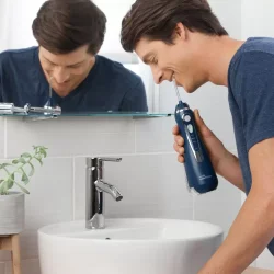 Waterpik Cordless Advanced 2.0 kabellose Munddusche blau mit 3 Druckstufen