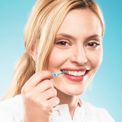 TePe EasyPick 60 stk. Tannpirkerbrster M/L BL