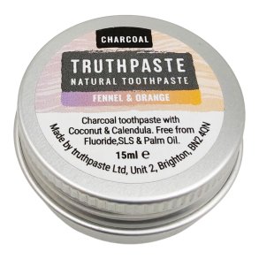 Truthpaste Charcoal Fennel & Orange � Naturlig tandpasta med aktivt kul, xylitol og �kologiske planteekstrakter (15 ml)