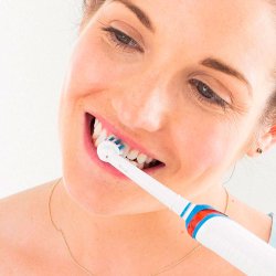 Oral-B CrossAction Brstehoveder Bacterial Protection 4 stk.