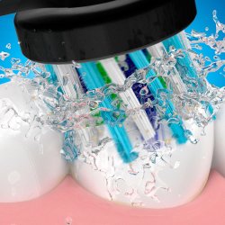 Oral-B BLACK CrossAction Tandbrstehoveder 4 stk.