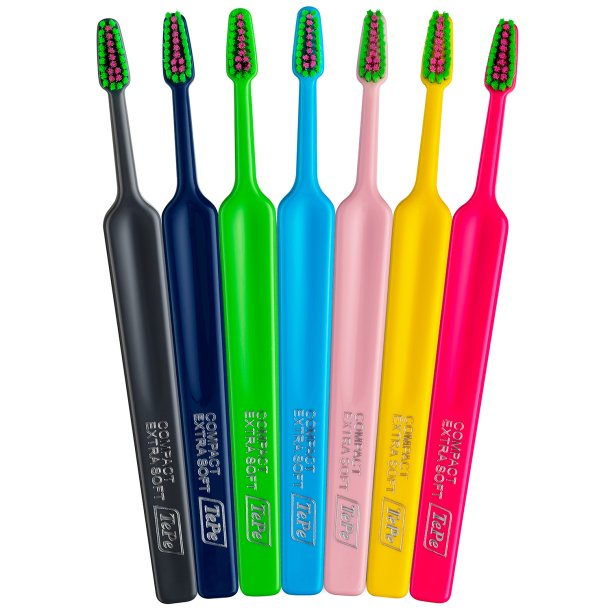 4 stk. Ekstra myke TePe Color kompakte tannbrster med myke brster