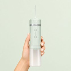 Lucent Pulse Water Flosser � Kabellose Munddusche mit 3 Düsen und USB-C